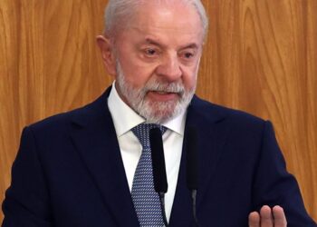 Lula e Merz Discutem Clima e Acordo Mercosul-UE em Conversa Telefônica