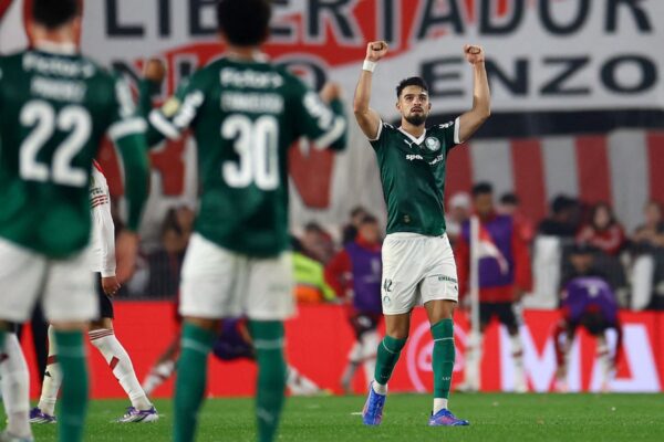2025 09 18t014555z 1870058562 up1el9i04wii9 rtrmadp 3 soccer libertadores riv pal 1