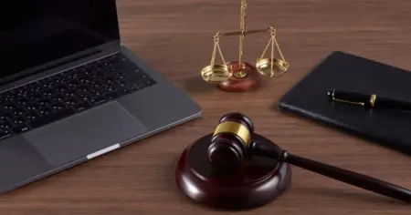 Lei Felca entra em vigor hoje: mudanças para empresas Lei Felca entra em vigor hoje