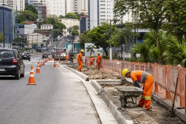 Obras viárias em Juiz de Fora avançam e provocam mudanças no trânsito; confira os trechos
