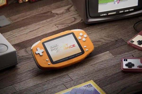 AYANEO anuncia KONKR Pocket Advance, portátil com design inspirado no clássico Game Boy