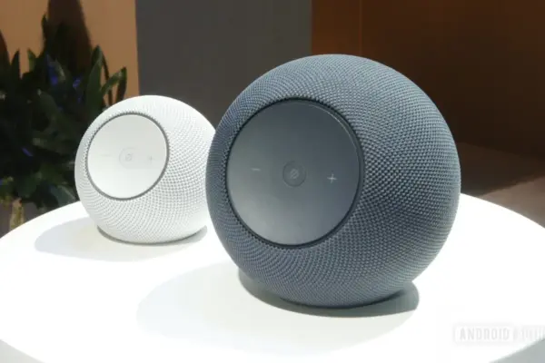 Amazon corrige erro que fazia Alexa emitir sons estranhos de respiração