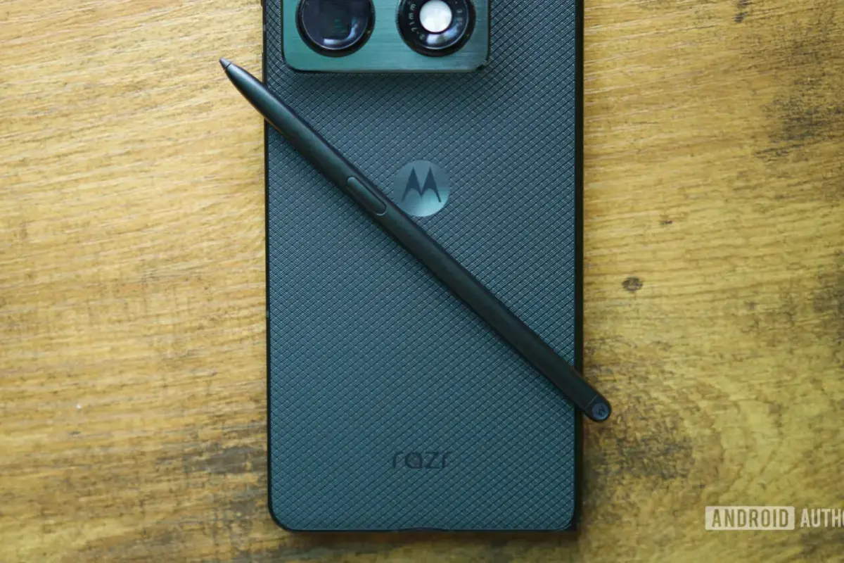 Ausência de suporte à S Pen na linha Galaxy Z Fold 8 gera críticas ao mercado