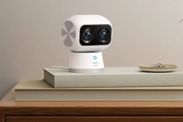 Câmera de segurança Eufy Indoor Cam S350 entra em oferta com 29% de desconto